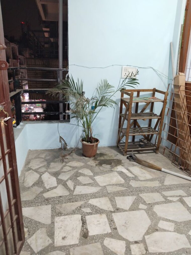 Balcony, khirki extension 2 Bedroom 850 Sq.Ft. Apartment In Khirki Extension Delhi 9723459
