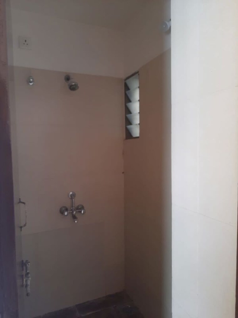 Bathroom, adani-shantigram-aangan 1 Bedroom 650 Sq.Ft. Apartment In Near Vaishno Devi Circle On Sg Highway Ahmedabad 9723442