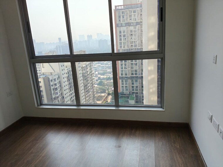 Room, piramal-revanta 1.5 Bedroom 600 Sq.Ft. Apartment In Mulund West Mumbai 9723461