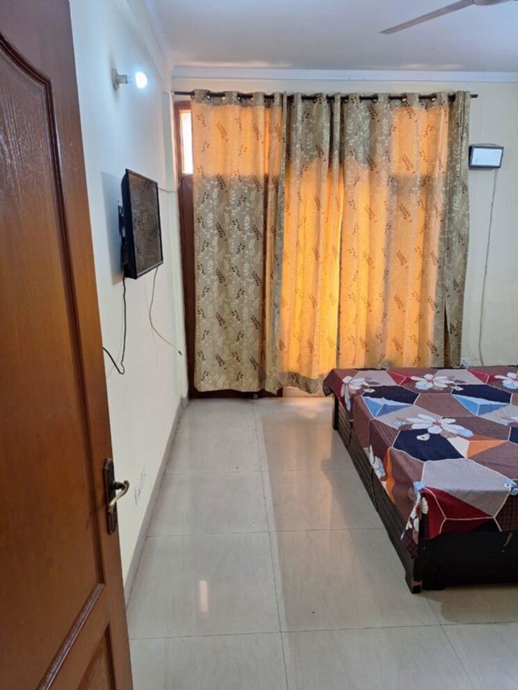 Bedroom, nk-savitry-enclave 2 Bedroom 1300 Sq.Ft. Apartment In Vip Road Zirakpur 9723480