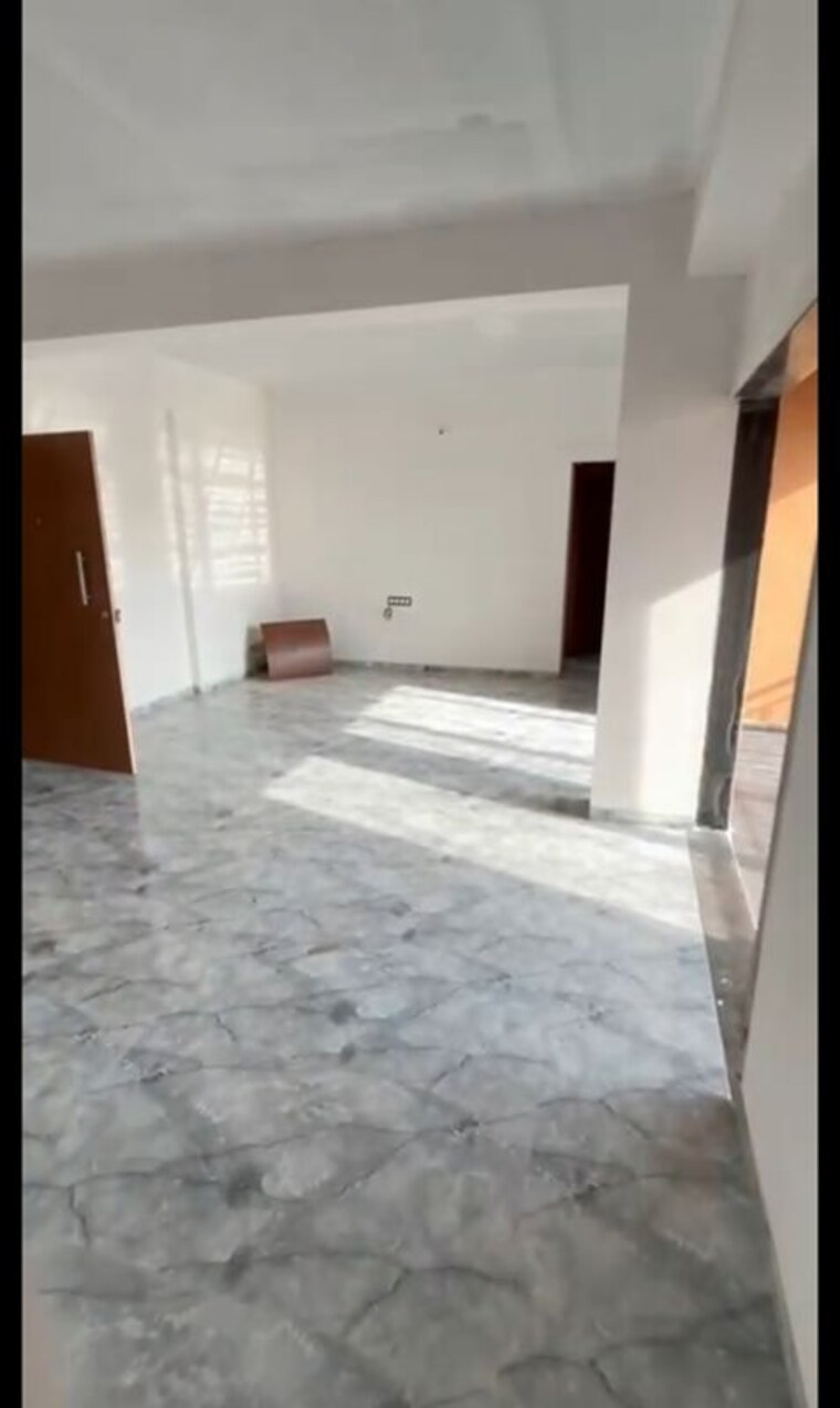 Room, lohgaon 3 Bedroom 1200 Sq.Ft. Apartment In Lohgaon Pune 9723498