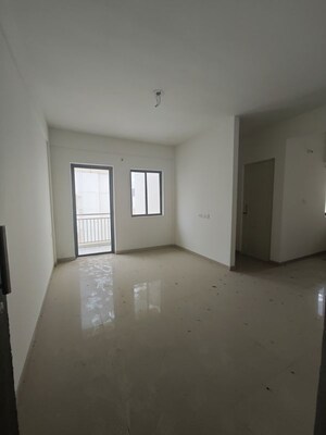 Room in 1 BHK Apartment at Peninsula Address One, Gahunje – for Rent