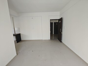 Room in 1 BHK Apartment at Peninsula Address One, Gahunje – for Rent