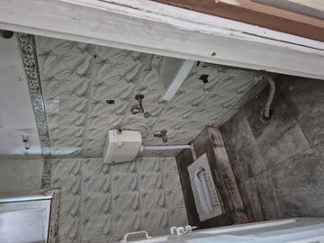 Balcony in 1 RK Builder Floor at Mayur Vihar – for Rent