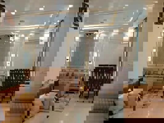 3 BHK 1750 Sq.Ft. Apartment in Omaxe R2