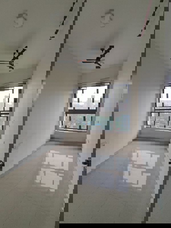 2 BHK + Pooja Room Apartment For Rent in Kalpataru Paramount