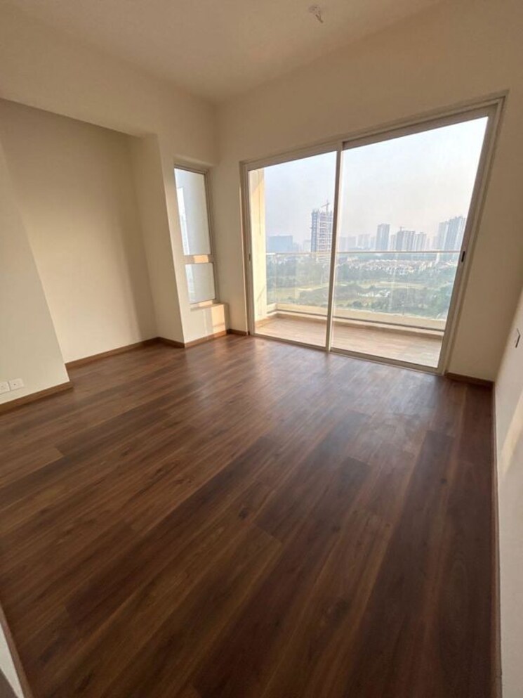 Room, kalpataru-vista 4 Bedroom 3938 Sq.Ft. Apartment In Sector 128 Noida 9723603