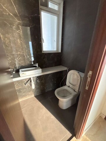 Bathroom in 4 BHK Apartment at Kalpataru Vista, Sector 128 – for Rent