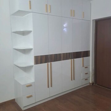 Room in 2 BHK Apartment at Shapoorji Pallonji Joyville Phase 3, Sector 102 – for Rent