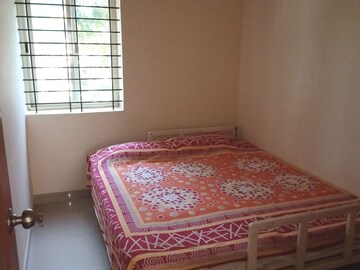 Master Bedroom in 2 BHK Apartment at Miracle Apartments, Btm Layout – for Rent