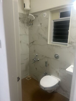 Bathroom in 1 BHK Apartment at Borivali East – for Rent