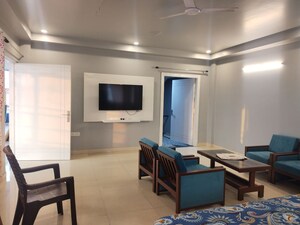 Living Room in 1 BHK Apartment at Khirki Extension – for Rent