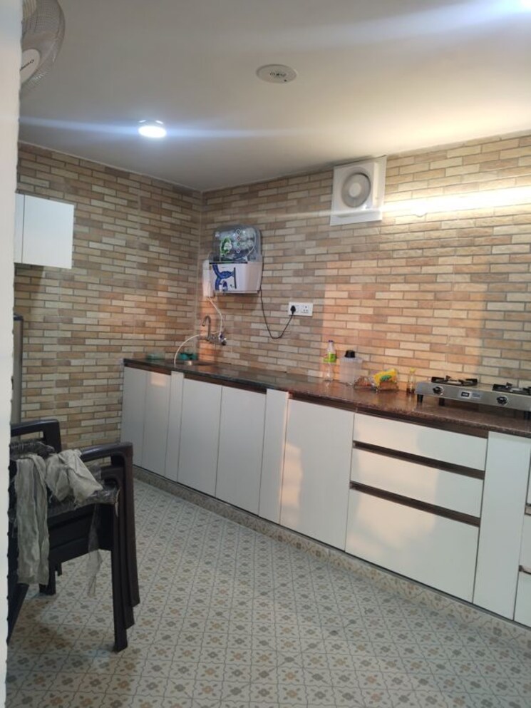 Kitchen, khirki extension 1 Bedroom 1000 Sq.Ft. Apartment In Khirki Extension Delhi 9723645