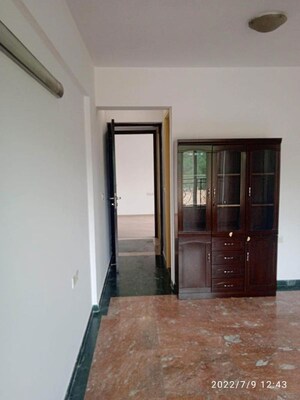 Room in 3 BHK Apartment at Hiranandani Gardens Octavius, Powai – for Sale