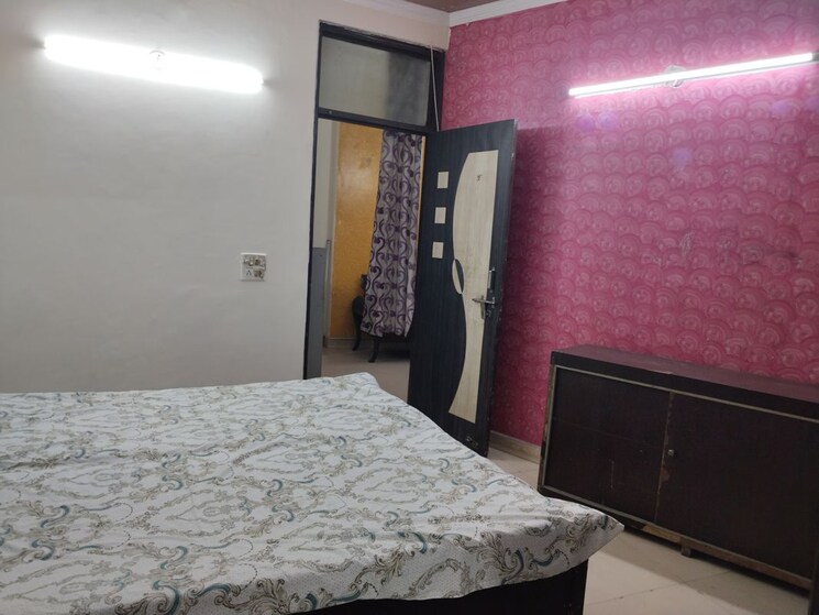 Bedroom, khirki extension 2 Bedroom 800 Sq.Ft. Apartment In Khirki Extension Delhi 9723652