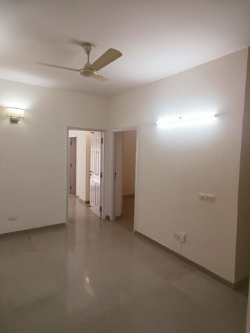 Room in 2.5 BHK Apartment at Emaar MGF Emerald Hills, Sector 65 – for Sale