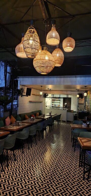  Shop – Exterior View View at Seven Bunglow - for Sale