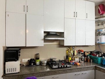 Team Area in 3.5 BHK Apartment at Emaar MGF Emerald Hills, Sector 65 – for Sale