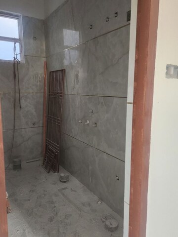 Bathroom in 3 BHK Independent House at Mutkkipur – for Sale