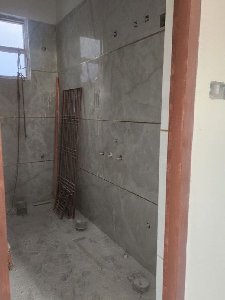 Bathroom, mutkkipur 3 Bedroom 1550 Sq.Ft. Independent House In Mutkkipur Lucknow 9722100