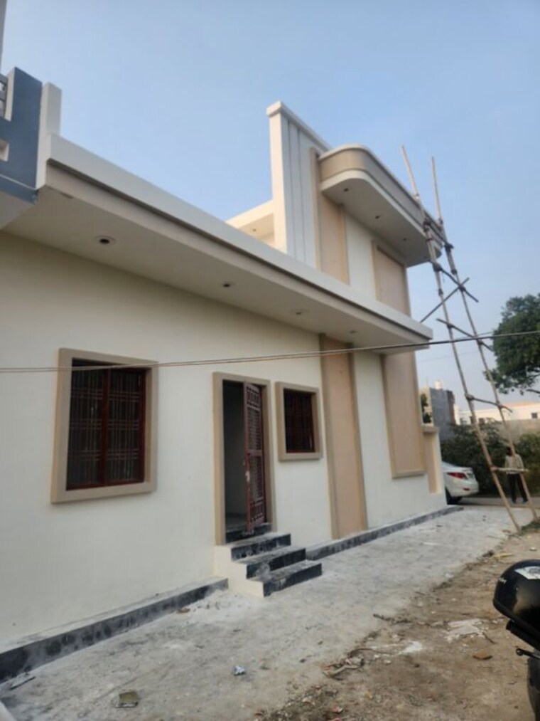 Exterior View, mutkkipur 3 Bedroom 1550 Sq.Ft. Independent House In Mutkkipur Lucknow 9722100