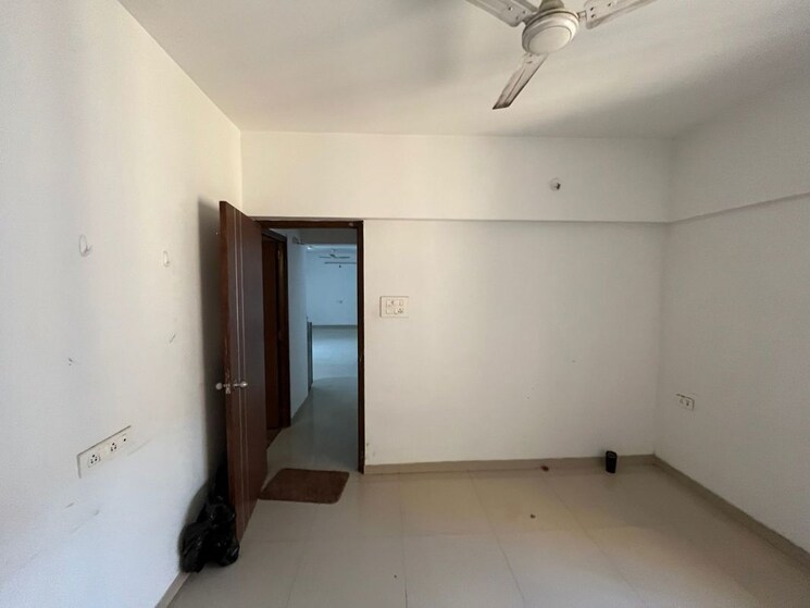 Room, gera-park-view 2 Bedroom 1290 Sq.Ft. Apartment In Kharadi Pune 9723686