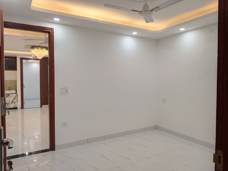 Room, panchsheel vihar 4 Bedroom 1350 Sq.Ft. Apartment In Panchsheel Vihar Delhi 9723687