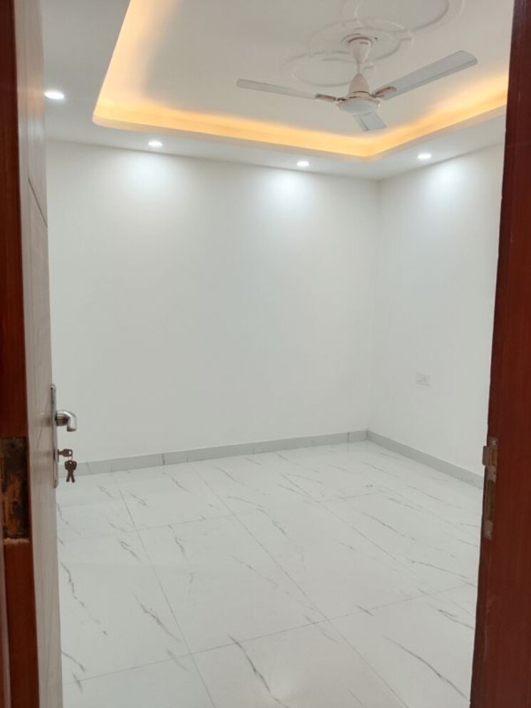Room, panchsheel vihar 4 Bedroom 1350 Sq.Ft. Apartment In Panchsheel Vihar Delhi 9723687