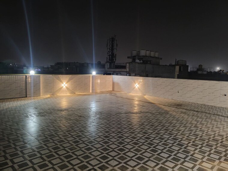 Swimming Pool, panchsheel vihar 4 Bedroom 1350 Sq.Ft. Apartment In Panchsheel Vihar Delhi 9723687