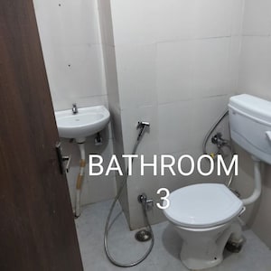 Bathroom in  Pg at Gomti Nagar – for Rent