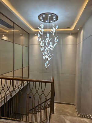 Staircase in 4 BHK Apartment at Hauz Khas – for Rent