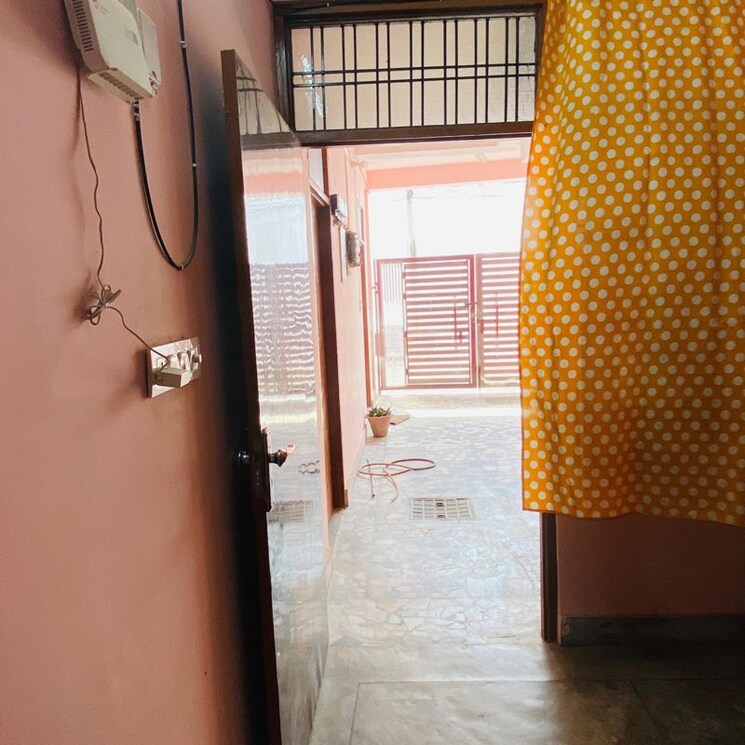 Balcony, gomti nagar Pg For Girls In Gomti Nagar 9723730