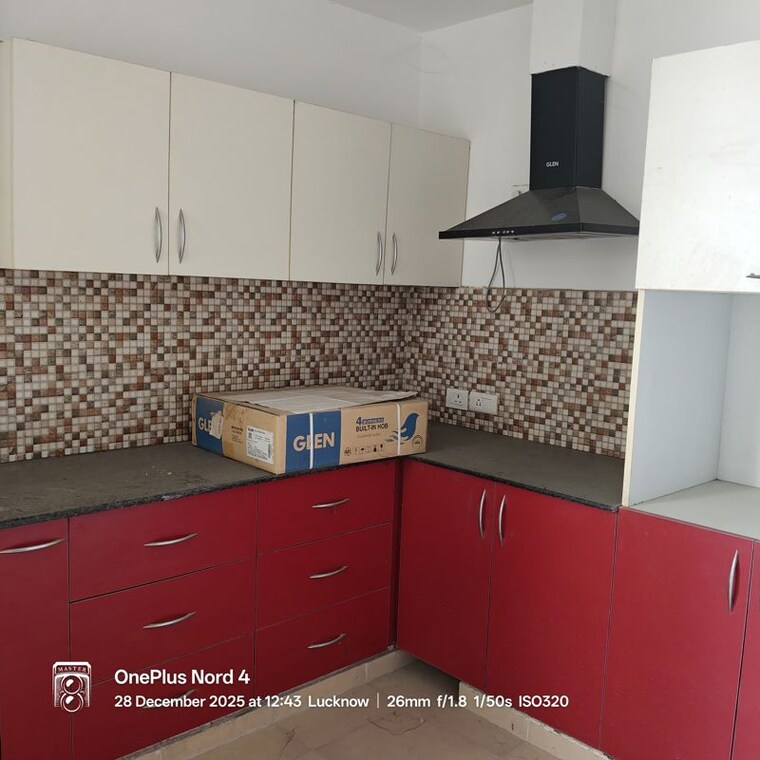 Kitchen, mi-regal-court 2.5 Bedroom 1450 Sq.Ft. Apartment In Gomti Nagar Lucknow 9723735