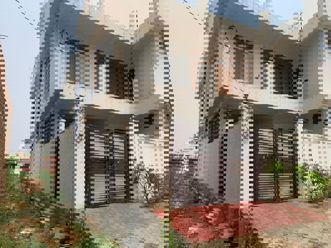 6 BHK + Pooja Room,Servant Room,Study Room,Extra Room Villa For Sale in Arjun Enclave Arjunganj