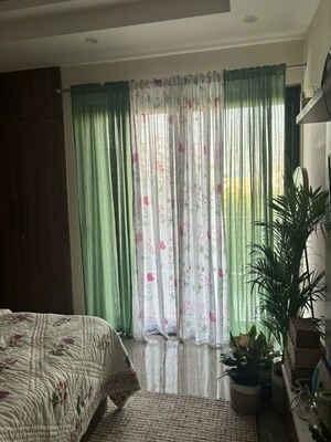 Living Room in 4 BHK Builder Floor at Uppal Southend, Sector 49 – for Rent