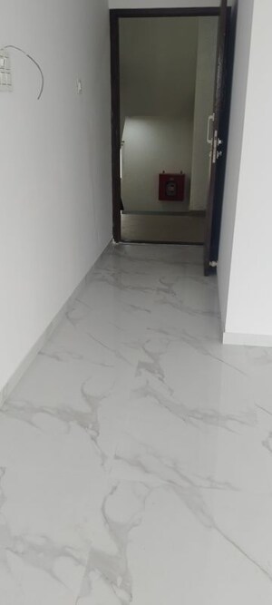 Room in 1.5 BHK Apartment at JVM Veda, Kasarvadavali – for Sale