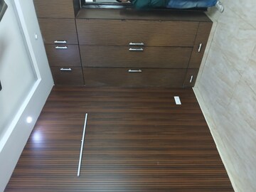 Furnished Amenities in 2 BHK Builder Floor at Unitech South City II, Sector 50 – for Rent