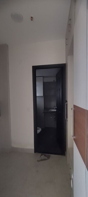 Furnished Amenities in 3 BHK Apartment at Ansal Crown Heights, Sector 80 – for Rent