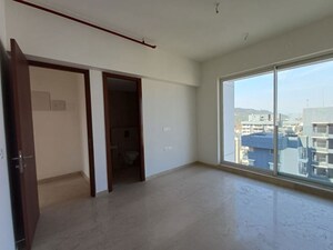 Room in 3 BHK Apartment at Pokhran Road No One – for Rent