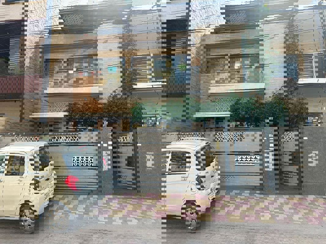 6+ BHK Independent House For Sale in VIP Road