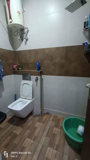 Master Bedroom in 2 BHK Builder Floor at Ansal Plaza Sector-23, Sector 23 – for Rent