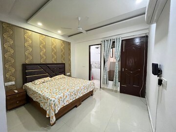 Bedroom in 3 BHK Builder Floor at Pir Machalla – for Rent