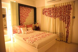 Bedroom in 3 BHK Apartment at Harsh Vihar, Aundh – for Rent