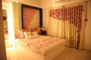 Bedroom in 3 BHK Apartment at Harsh Vihar, Aundh – for Rent