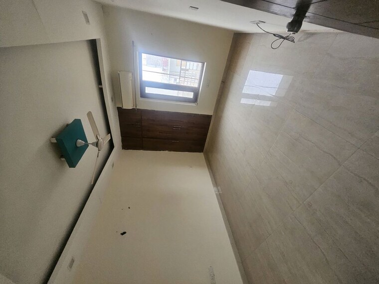 Room, sector 16 4 Bedroom 350 Sq.Yd. Builder Floor In Sector 16 Faridabad 9723920