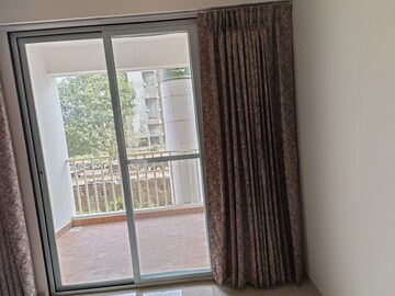 Room in 2 BHK Apartment at Mantra Moments, Moshi – for Rent