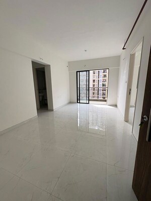 Room in 1 BHK Apartment at Runwal Gardens, Dombivli East – for Rent