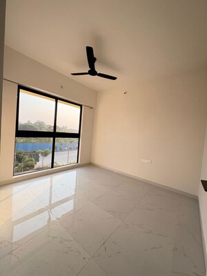 Room in 2 BHK Apartment at Runwal Gardens Phase I, Dombivli East – for Rent