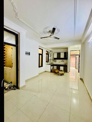Bedroom in 2 BHK Builder Floor at Malviya Nagar – for Rent