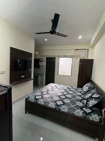 Bedroom in 1 BHK Builder Floor at Sector 56 – for Rent